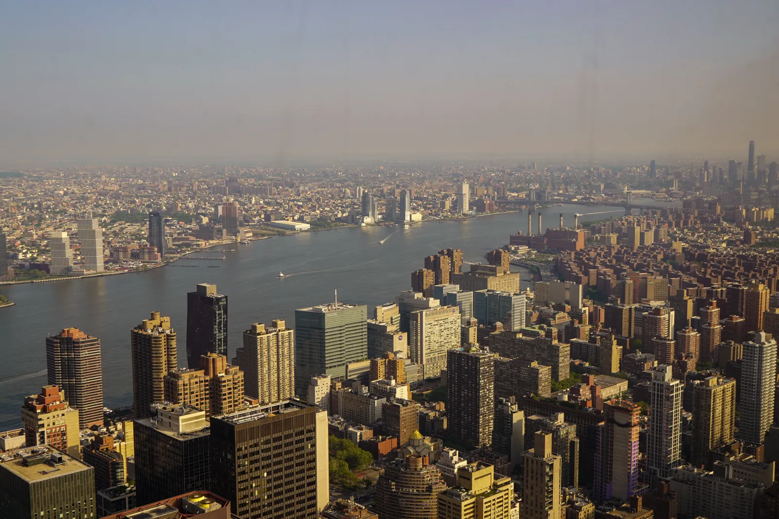 Vista aérea del East River